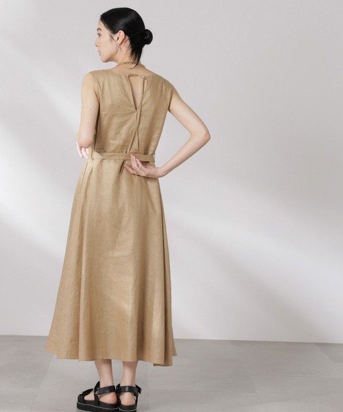 NANO universe（ナノユニバース）の「ヨーロピアンフラックス Aラインノースリーブワンピース（ワンピース・レディース・ベージュ/ネイビー/ブラウン・S/M）」の7枚目の写真