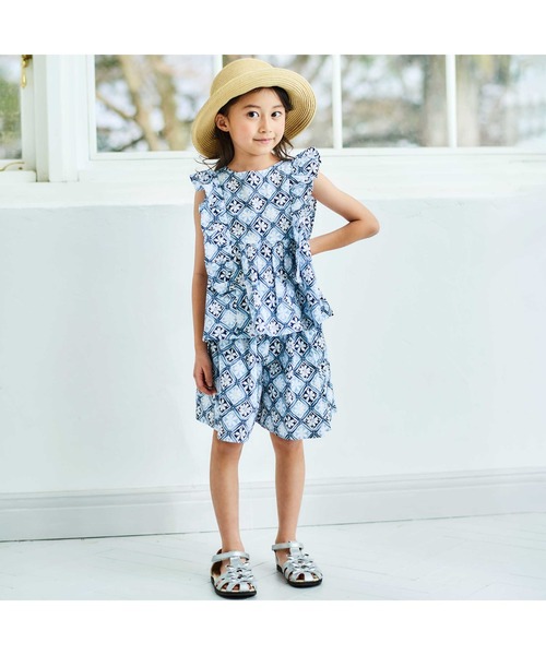 BeBe(ベベ)の「【お揃い】復刻アーカイブタイル柄フレアキュロットパンツ(90~150cm)(その他パンツ・キッズ・ブルー系その他・120cm/110cm/130cm/150cm/140cm)」の16枚目の写真