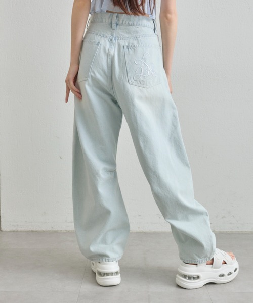 OLIVE des OLIVE（オリーブデオリーブ）の「【美脚効果◎】ヒップきゅっとデニムパンツ（デニムパンツ・レディース・サックスブルー/ブルー・LARGE/MEDIUM/SMALL）」の6枚目の写真