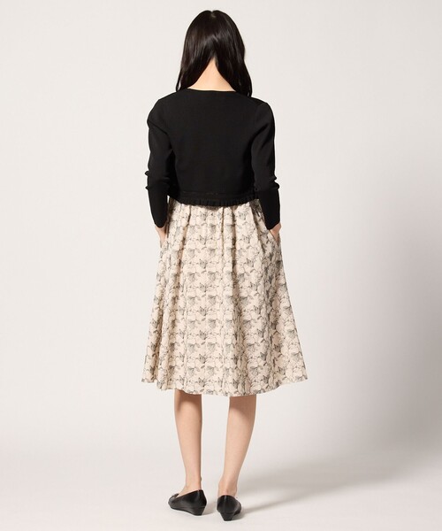 TOCCA(トッカ)の「FRILL BOLERO ボレロ(カーディガン/ボレロ・レディース・ブラック系/アイボリー系・MEDIUM/SMALL)」の9枚目の写真