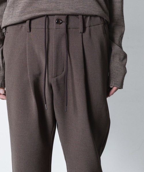 ATTACHMENT（アタッチメント）の「PE ストレッチダブルクロス レギュラーフィット イージートラウザーズ / PE STRETCH DOUBLE CLOTH REGULAR FIT EASY TROUSERS（スラックス・メンズ・ダークグレー/カーキ系/グレー/ブラック・3/2/1）」の22枚目の写真