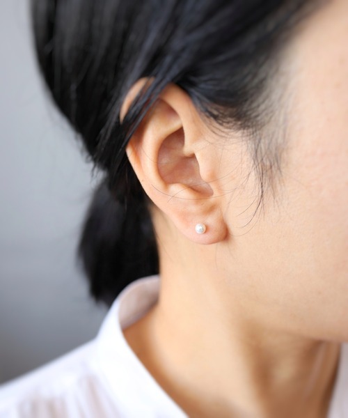CERCA(チェルカ)の「KAM.accessory/サージカルステンレス316L/金属アレルギー対応/スタッドピアス/一粒パールピアス(ピアス(両耳用)・レディース・シルバー系2/ゴールド系2/シルバー系1/ゴールド系1・FREE)」の5枚目の写真