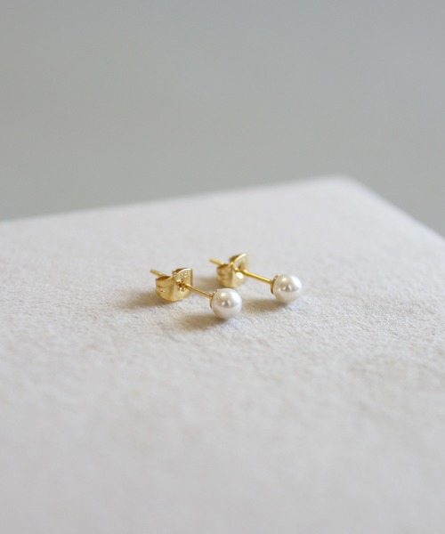 CERCA(チェルカ)の「KAM.accessory/サージカルステンレス316L/金属アレルギー対応/スタッドピアス/一粒パールピアス(ピアス(両耳用)・レディース・シルバー系2/ゴールド系2/シルバー系1/ゴールド系1・FREE)」の6枚目の写真