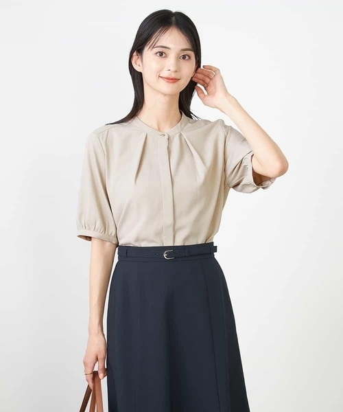 a.v.v(アーヴェヴェ)の「配色パイピングブラウス(シャツ/ブラウス・レディース・ホワイト/ベージュ・34/38/36/42/40)」の4枚目の写真