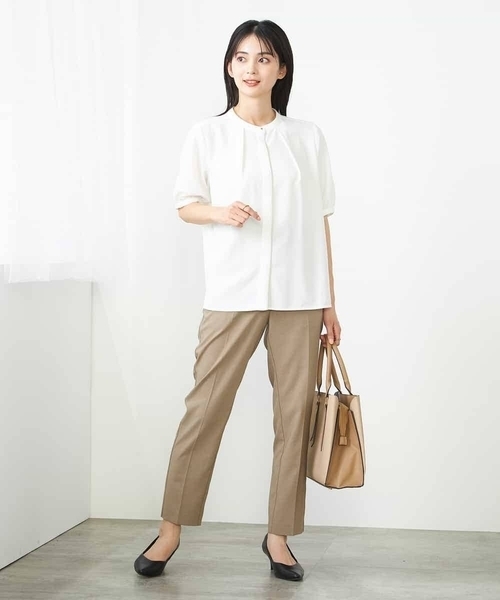 a.v.v(アーヴェヴェ)の「配色パイピングブラウス(シャツ/ブラウス・レディース・ホワイト/ベージュ・34/38/36/42/40)」の10枚目の写真