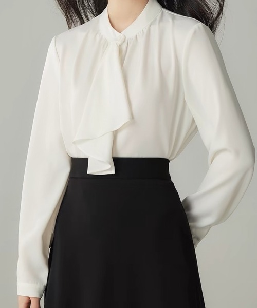 Beststore(ベストストア)の「スカーフタイブラウス シャツ ベーシックカラーシャツ(シャツ/ブラウス・レディース・ベージュ/ミント/ホワイト/ブラック/ライトピンク/ブルー・M/L)」の2枚目の写真