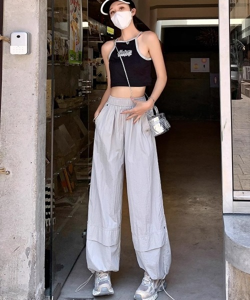 gossip!ロサンゼルス(ゴシップロサンゼルス)の「Y2Kガーリー*速乾カジュアルカーゴパンツ(カーゴパンツ・レディース・ライトグレー・FREE)」の5枚目の写真