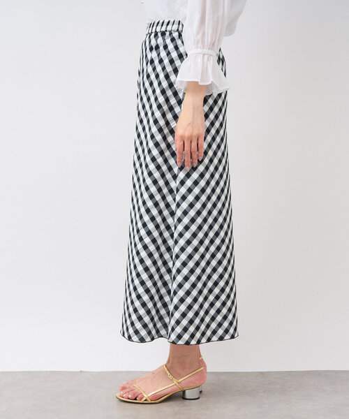 La boutique BonBon(ラブティックボンボン)の「【清楚でお上品】ギンガムチェックバイアススカート(スカート・レディース・ブラック・36/38)」の18枚目の写真