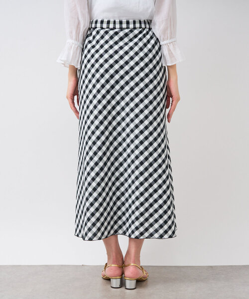 La boutique BonBon(ラブティックボンボン)の「【清楚でお上品】ギンガムチェックバイアススカート(スカート・レディース・ブラック・36/38)」の2枚目の写真