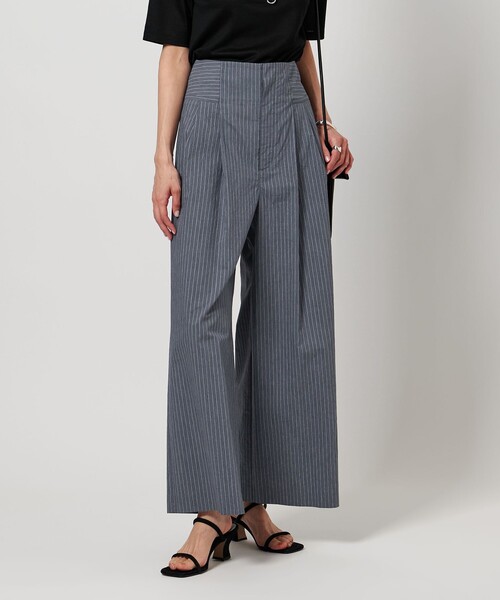 UNITED ARROWS(ユナイテッドアローズ)の「MANTECO POP ワイドパンツ(その他パンツ・レディース・ダークグレー/ブラック/ライトブルー/その他7・38/36)」の4枚目の写真