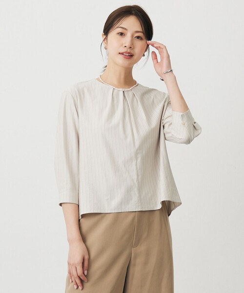 J.PRESS(ジェイプレス)の「ストライプジャージー バックペプラム カットソー(Tシャツ/カットソー・レディース・ダルブルー系1/ベージュ系1・LARGE/MEDIUM)」の2枚目の写真