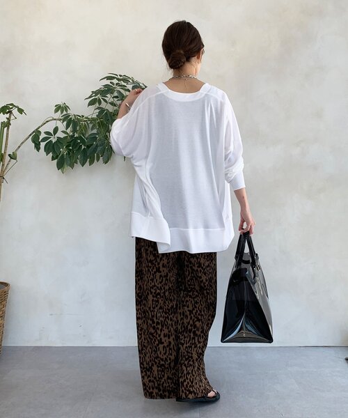 DouDou(ドゥドゥ)の「接触冷感ドレープカーディガン(Tシャツ/カットソー・レディース・ブラック/グレイッシュベージュ/オフホワイト/チャコールグレー・FREE)」の9枚目の写真