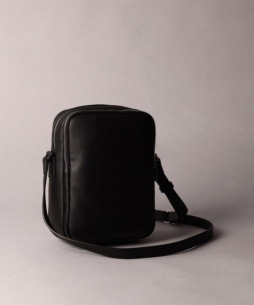 セール】スモールクロス ボディバッグ（ショルダーバッグ）｜Calvin