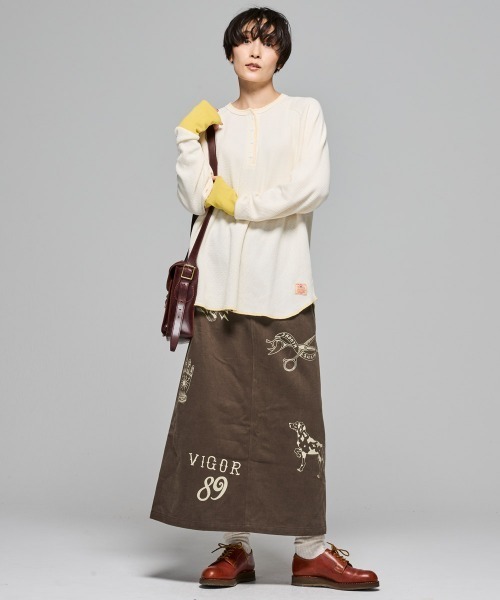 KRIFF MAYER Lady's Collection（クリフメイヤーレディースコレクション）の「【綿100%】レタリングスカート（スカート・レディース・カーキ/アイボリー/チャコール/ダークブラウン/キャメル・LARGE/MEDIUM）」の12枚目の写真