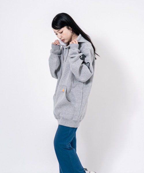 Carhartt(カーハート)の「【CARHARTT】プルオーバーパーカー 裏起毛 大きめ(パーカー・レディース・ブラック/グレー/チャコールグレー/ネイビー/ブラウン・XL/L/S/M)」の21枚目の写真