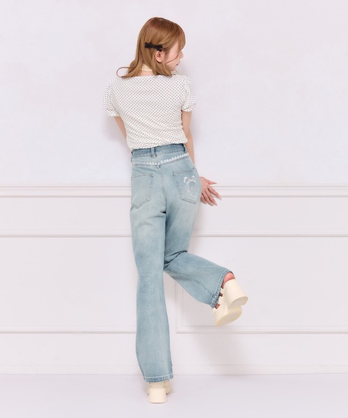 apres jour（アプレジュール）の「バック刺繍レースフレアデニムパンツ（デニムパンツ・レディース・インディゴブルー/ライトブルー/ブラック・SMALL/MEDIUM/X-LARGE/LARGE）」の13枚目の写真