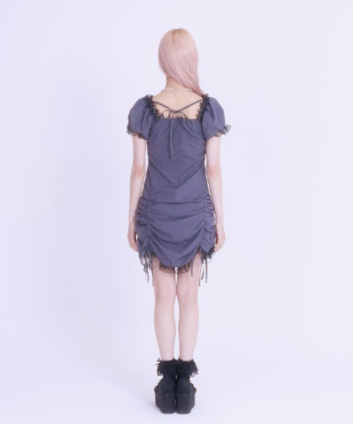 FickleBebe（フィクルベベ）の「シャーリングレースサテンワンピース（ワンピース・レディース・グレー/ブラック・0/1）」の17枚目の写真