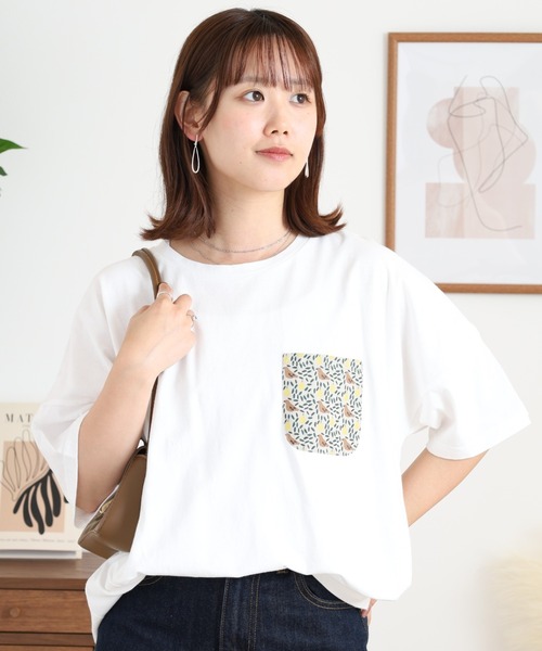 Emago（イマゴ）の「EMAGO ポケット付きプリントＴ（Tシャツ/カットソー・レディース・ライトグレー/ホワイト/ブラック・FREE）」の3枚目の写真