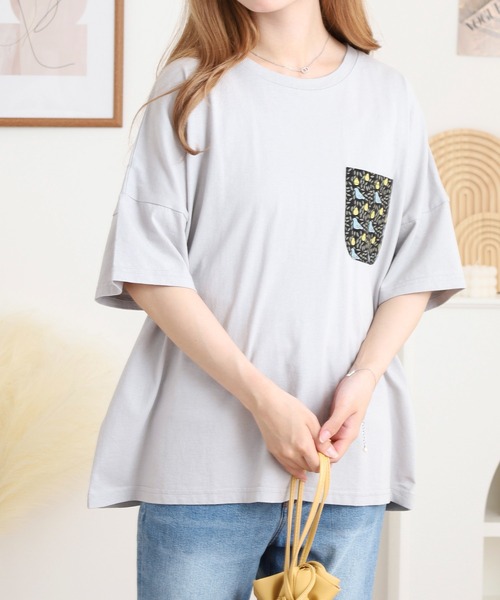 Emago（イマゴ）の「EMAGO ポケット付きプリントＴ（Tシャツ/カットソー・レディース・ライトグレー/ホワイト/ブラック・FREE）」の10枚目の写真