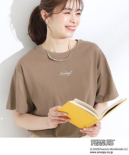 PEANUTS(ピーナッツ)の「【PEANUTS】ひんやりTシャツ(Tシャツ/カットソー・レディース・チャコールグレー/ベージュ系その他3/ブラック/イエロー系その他/ブラウン系/ライトベージュ/ホワイト系1/ホワイト/ライトグレー/グリーン系/オレンジ系/チャコール・01/02/03/04)」の7枚目の写真
