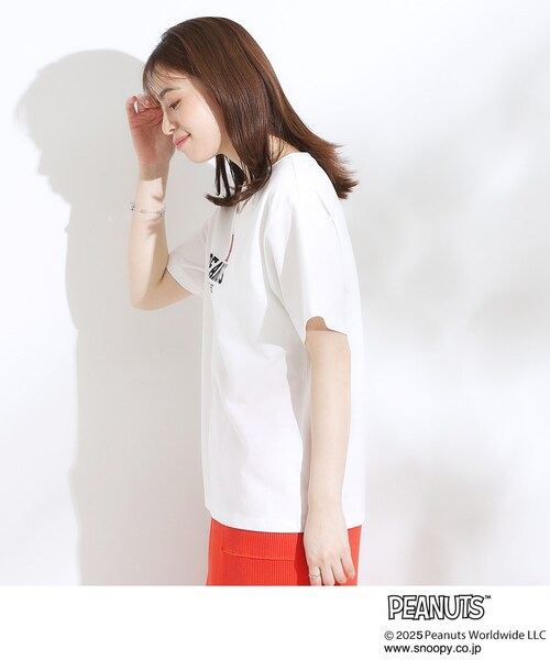 PEANUTS(ピーナッツ)の「【PEANUTS】ひんやりTシャツ(Tシャツ/カットソー・レディース・チャコールグレー/ベージュ系その他3/ブラック/イエロー系その他/ブラウン系/ライトベージュ/ホワイト系1/ホワイト/ライトグレー/グリーン系/オレンジ系/チャコール・01/02/03/04)」の14枚目の写真