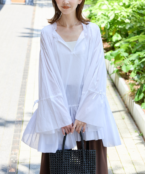 JOURNAL STANDARD(ジャーナルスタンダード)の「ピンタックフリルブラウス(シャツ/ブラウス・レディース・ブラック/ホワイト・FREE)」の15枚目の写真