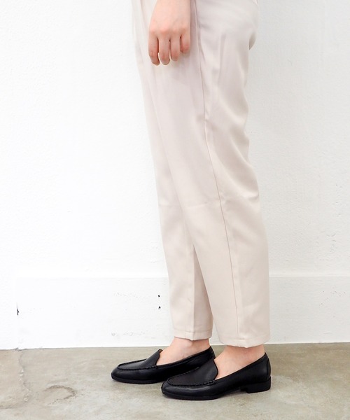 cava cava（サヴァサヴァ）の「モカシンシューズ　1320687（スリッポン・レディース・ブラック/グレイッシュベージュ・22.5cm/23cm/23.5cm/24cm/24.5cm）」の6枚目の写真