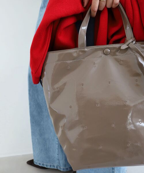 le.coeur blanc(ルクールブラン)の「ドット刺繍2wayトート(トートバッグ・レディース・シルバー/ブラック/ベージュ・FREE)」の12枚目の写真