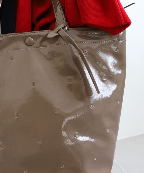 le.coeur blanc(ルクールブラン)の「ドット刺繍2wayトート(トートバッグ・レディース・シルバー/ブラック/ベージュ・FREE)」の13枚目の写真