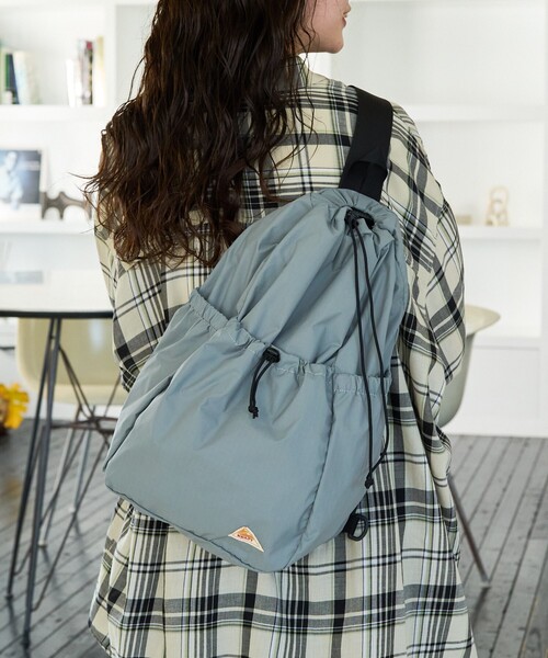 FREAK'S STORE（フリークスストア）の「限定展開 KELTY×FREAK'S STORE/ケルティ 別注 パッカブル ドローコード 巾着 リュックサック（バックパック/リュック・レディース・グレー/ブラック/ベージュ・ONE SIZE）」の21枚目の写真