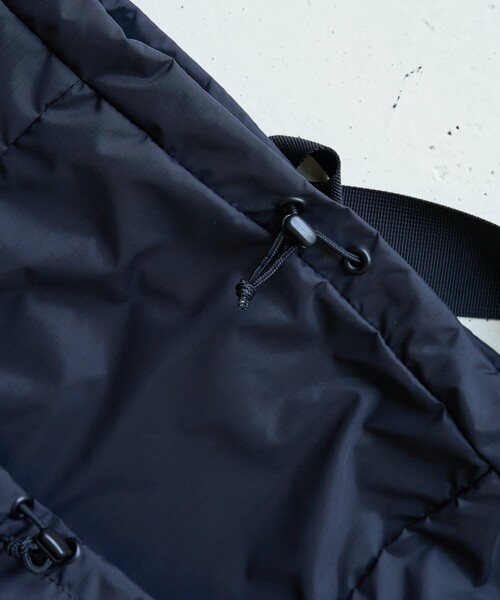 FREAK'S STORE（フリークスストア）の「限定展開 KELTY×FREAK'S STORE/ケルティ 別注 パッカブル ドローコード 巾着 リュックサック（バックパック/リュック・レディース・グレー/ブラック/ベージュ・ONE SIZE）」の4枚目の写真