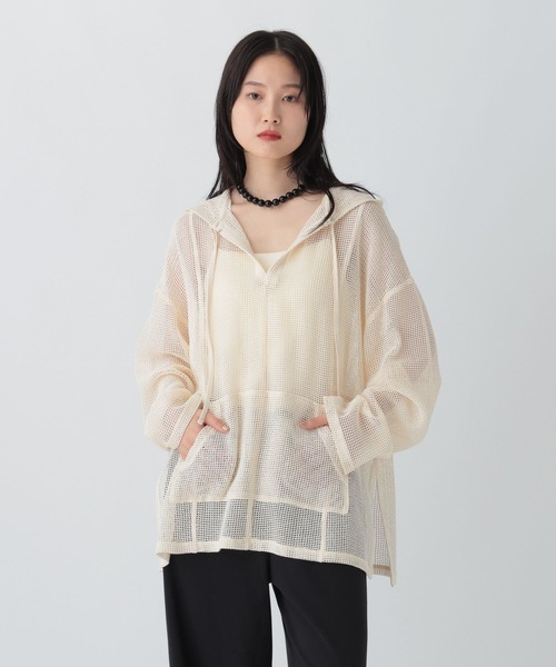 LEPSIM（レプシィム）の「メッシュフーディープルオーバー　581017（その他トップス・レディース・ブラック/アイボリー/ブルー・FREE）」の2枚目の写真