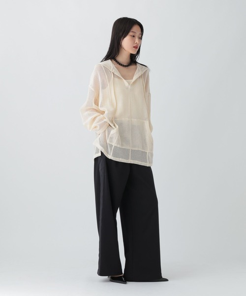 LEPSIM（レプシィム）の「メッシュフーディープルオーバー　581017（その他トップス・レディース・ブラック/アイボリー/ブルー・FREE）」の8枚目の写真