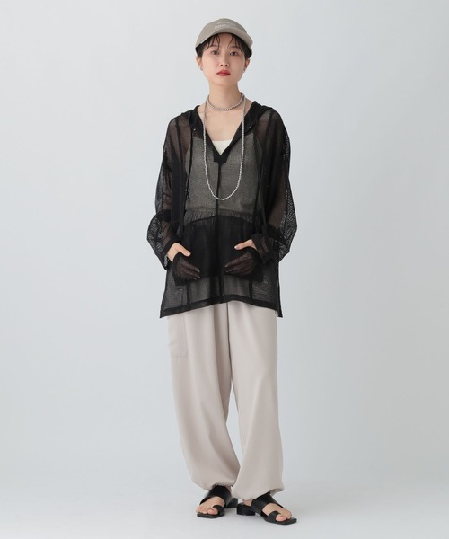 LEPSIM（レプシィム）の「メッシュフーディープルオーバー　581017（その他トップス・レディース・ブラック/アイボリー/ブルー・FREE）」の14枚目の写真