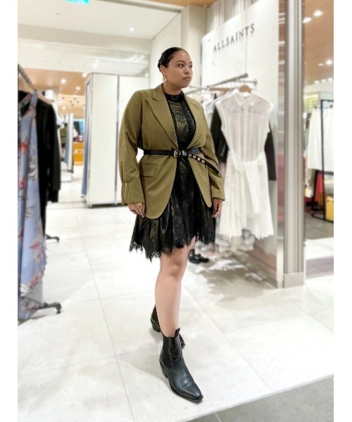 ALLSAINTS（オールセインツ）の「FLEUR TEXTURED ASYMMETRIC HEM DRESS | FLEUR テクスチャード アシンメトリー ヘム ドレス・ワンピース（ワンピース・レディース・ゴールド系その他・4/6/8/10/12）」の9枚目の写真