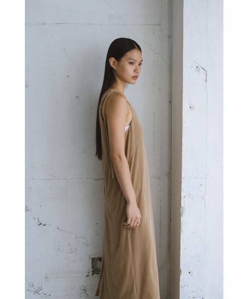 STYLEMIXER（スタイルミキサー）の「ベロアレイヤーキャミワンピース（ワンピース・レディース・ブラック/ブラウン/ベージュ・SMALL/MEDIUM）」の19枚目の写真