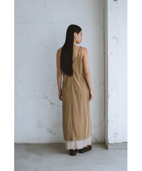 STYLEMIXER（スタイルミキサー）の「ベロアレイヤーキャミワンピース（ワンピース・レディース・ブラック/ブラウン/ベージュ・SMALL/MEDIUM）」の21枚目の写真