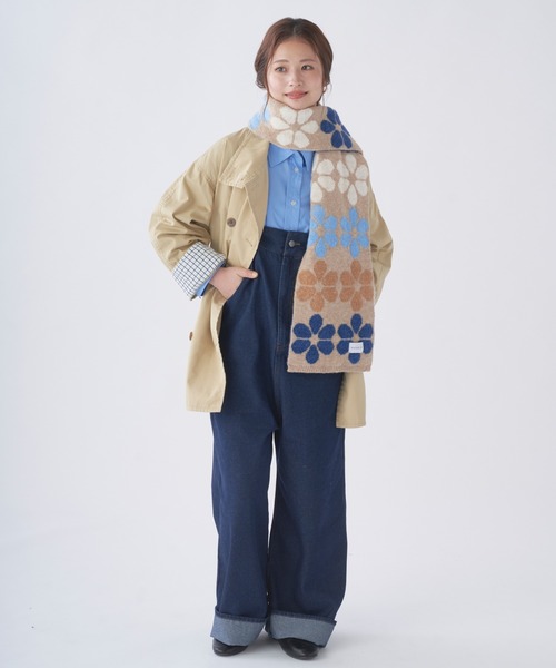 estaa（エスタ）の「ニットマフラー 洗える "ハート フラワー"（マフラー・レディース・ブルー/ダークブルー/ベージュ/ダークネイビー/ダークブラウン/ライトグレー/ライトベージュ/ブラック/グレー・FREE）」の19枚目の写真