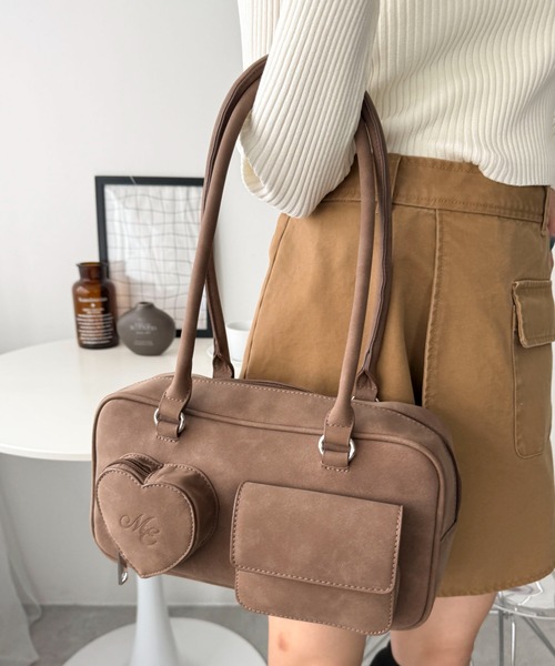 WEGO（ウィゴー）の「WEGO/ハートポケットボストンバッグ（ショルダーバッグ・レディース・ブラック/ブラウン・FREE）」の11枚目の写真