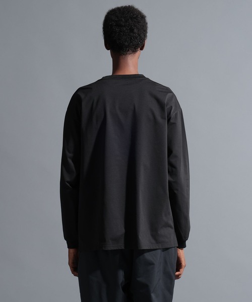 NUMERALS（ヌメラルズ）の「【NUMERALS】ナンバーロゴロングスリーブTEE（Tシャツ/カットソー・メンズ・オフホワイト/ブラック/ネイビー・MEDIUM/LARGE）」の15枚目の写真