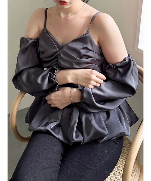 dazzlin（ダズリン）の「ペプラムギャザーバルーンブラウス（シャツ/ブラウス・レディース・チャコールグレー/ピンク/その他1・FREE）」の2枚目の写真