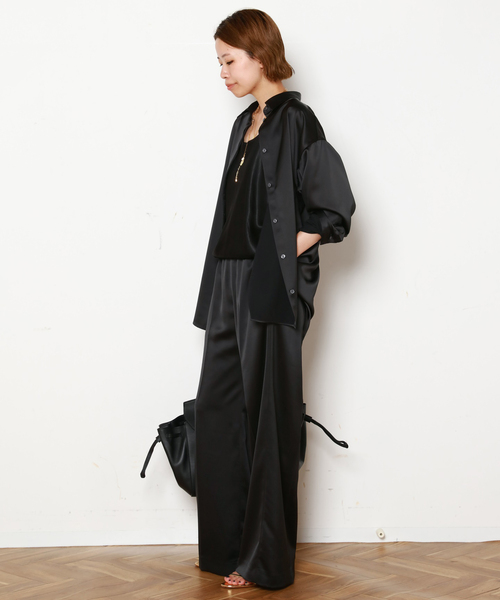 AP STUDIO(エーピーストゥディオ)の「サテンシャツ(シャツ/ブラウス・レディース・ブラック/チョコ・FREE)」の15枚目の写真