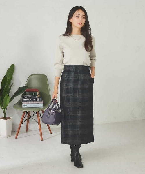 a.v.v（アーヴェヴェ）の「ラメチェックナロースカート（スカート・レディース・チャコールグレー/モカ・36/38）」の6枚目の写真