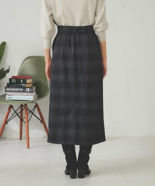 a.v.v（アーヴェヴェ）の「ラメチェックナロースカート（スカート・レディース・チャコールグレー/モカ・36/38）」の16枚目の写真