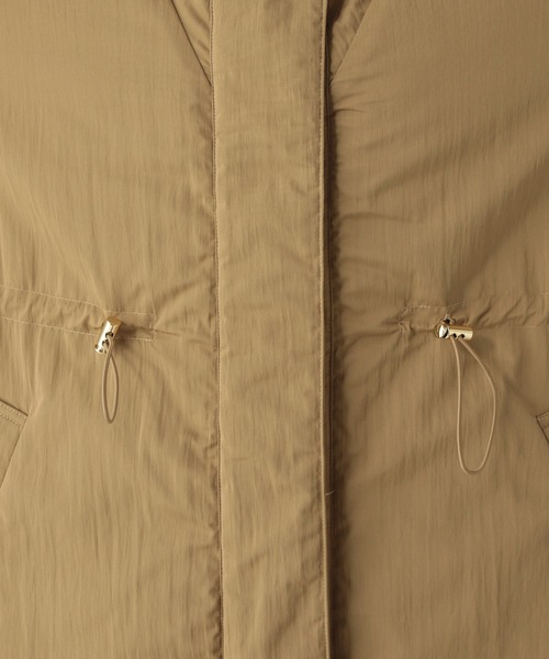 Elura（エルーラ）の「スタンドカラー中綿コート/571754（ダウンジャケット/コート・レディース・キャメル/ブラック・FREE）」の21枚目の写真