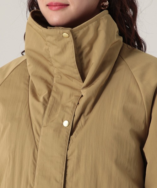 Elura（エルーラ）の「スタンドカラー中綿コート/571754（ダウンジャケット/コート・レディース・キャメル/ブラック・FREE）」の14枚目の写真