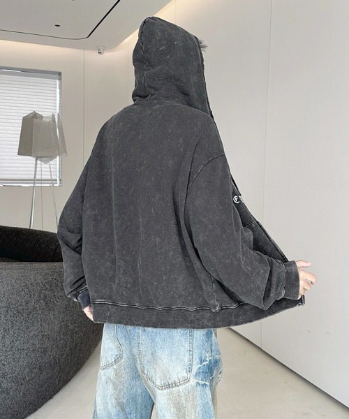 FVLMEN（フルメン）の「【FVLMEN】logo embroidery snow wash short W zip parka/ロゴ 刺繍 スノー ウォッシュ 短丈 ダブル ジップ パーカー（パーカー・メンズ・チャコールグレー/ブラック/ピンク・MEDIUM/LARGE）」の16枚目の写真