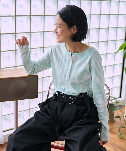 FREAK'S STORE(フリークスストア)の「<新色追加>調温素材 INKEEP ヘンリーネックトップス/インキープ ヘンリーネックロンT(Tシャツ/カットソー・レディース・レッド/オフホワイト/その他/ブラック/その他15/ブルーグリーン・フリ-)」の21枚目の写真