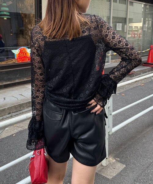 CIAOPANIC(チャオパニック)の「袖ティアードシャーリングレーストップス(Tシャツ/カットソー・レディース・オフホワイト/ブラック/アイボリー/ブラウン・ONE SIZE)」の11枚目の写真