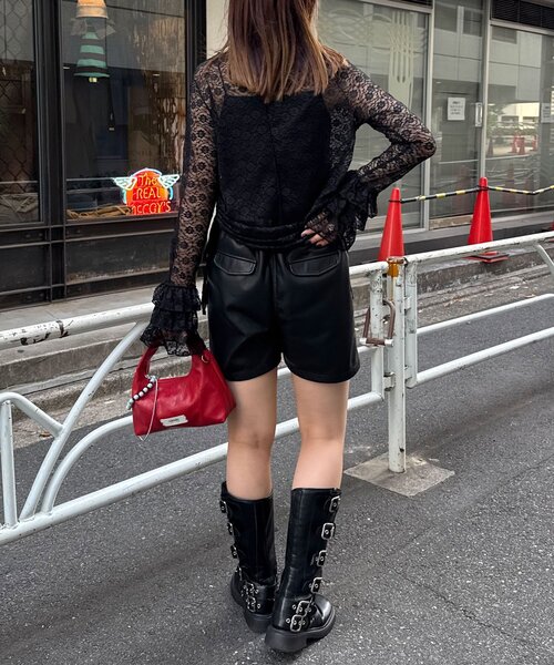 CIAOPANIC(チャオパニック)の「袖ティアードシャーリングレーストップス(Tシャツ/カットソー・レディース・オフホワイト/ブラック/アイボリー/ブラウン・ONE SIZE)」の13枚目の写真